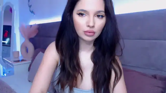 Lusianne – [Myfreecams] Webcam Model Caught On Webcam Camsex – 2025-07-27 14:33:46