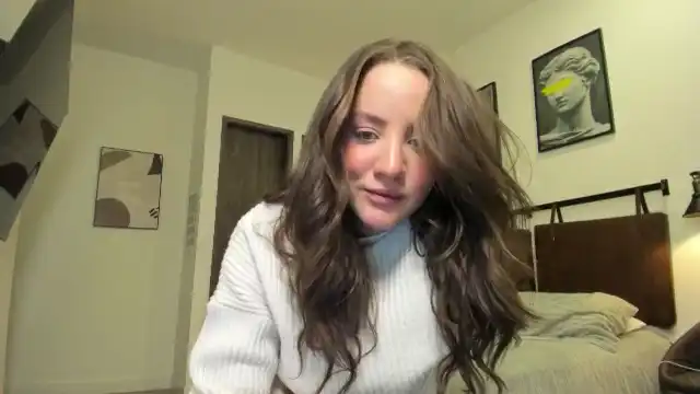 Lindabluee – [Myfreecams] Webcam Model Porn Live Chat Natural – 2025-08-31 14:45:49