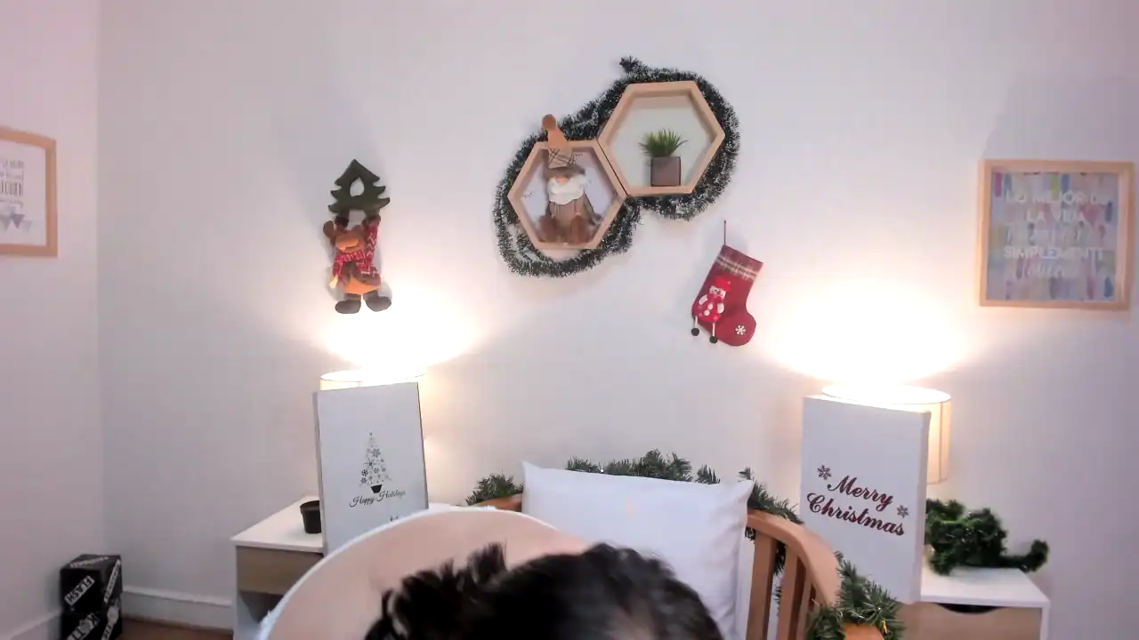 Miafranklyn – [Manyvids Live] Sensual Crazy Webcam Recording – 2025-09-13 02:46:07