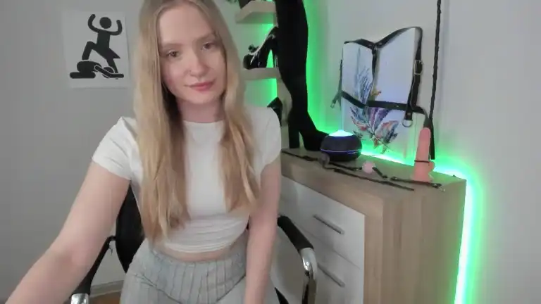 Nancyxstar – [Streamate] Sexy Girl Webcam Model Pvt – 2026-07-15 04:23:50