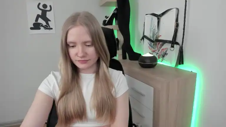 Nancyxstar – [Streamate] Super Camsex Doggy – 2026-06-23 21:45:05