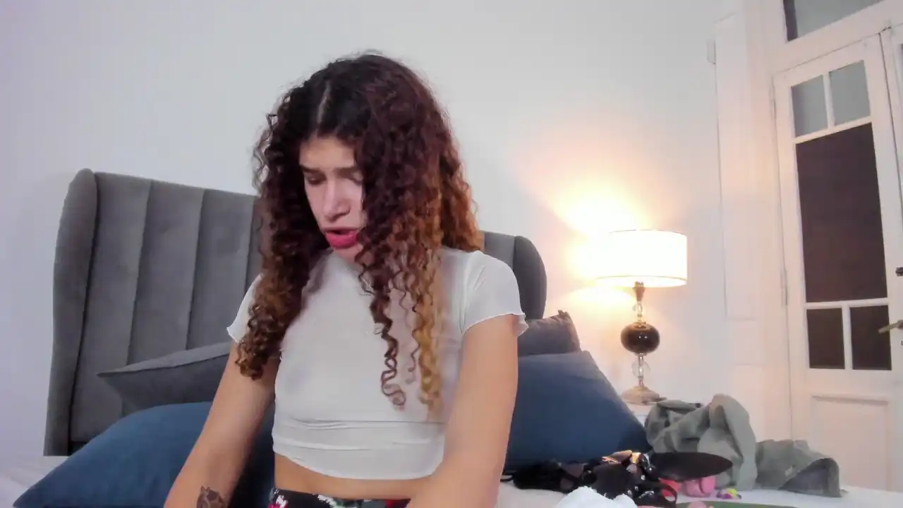 Wendybeckett – [Xlovecam] Cum Fisting Pussy First Time – 2025-10-21 01:34:02
