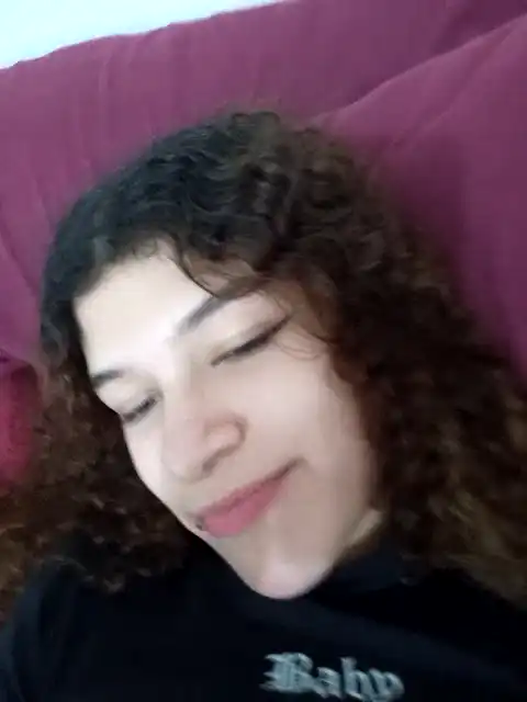Wendybeckett – [Xlovecam] Stunning Livecam Interactive Toy – 2025-02-25 23:09:06