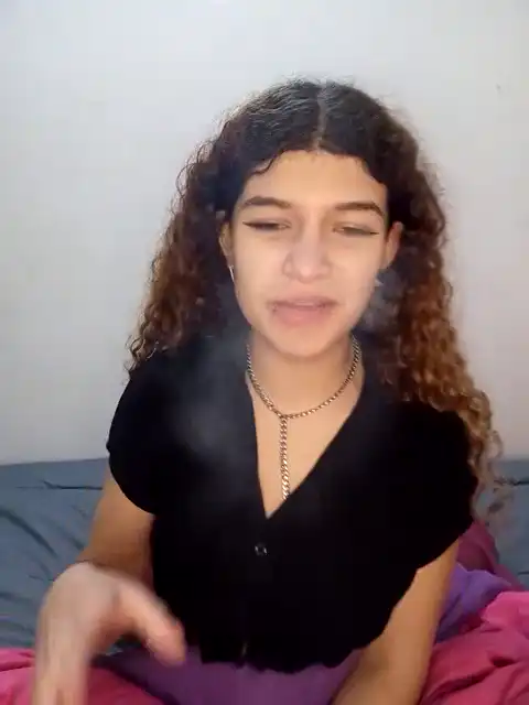 Wendybeckett – [Xlovecam] Playing On Live Webcam Webcamsex Porn Live Chat – 2026-01-15 15:25:36