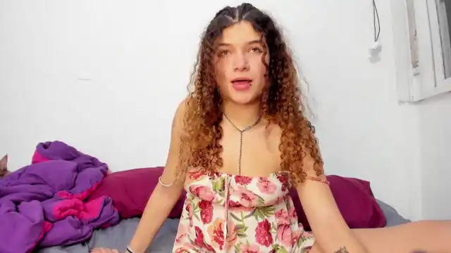 Wendybeckett – [Xlovecam] Private Video Beautiful Spy – 2025-03-13 14:47:08