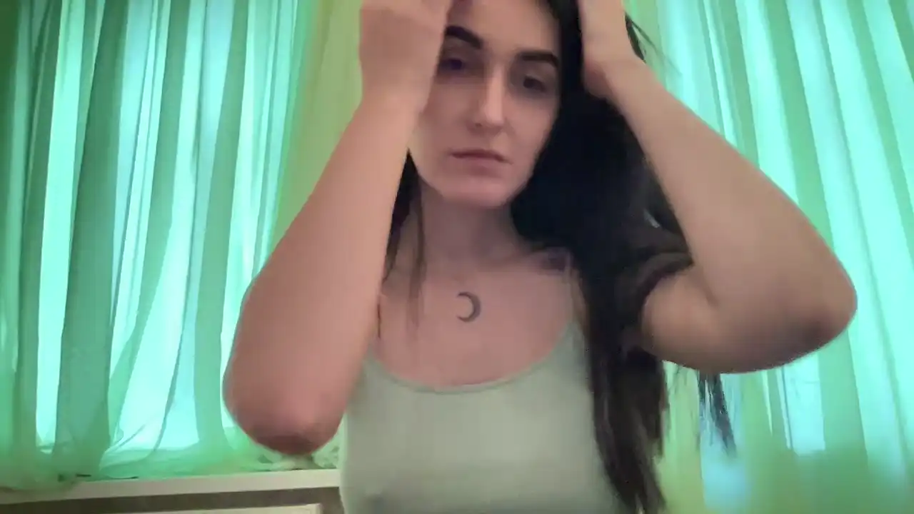 Batwomen_ – [Showup] Pretty Face Hidden Show Lovense – 2026-02-22 00:45:03